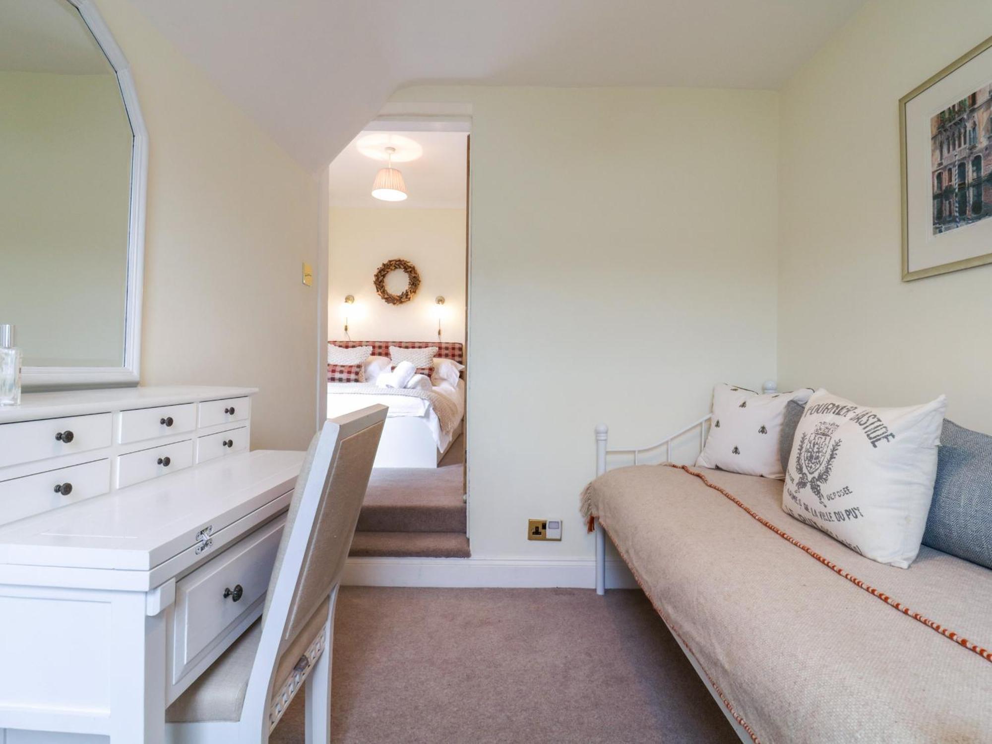 אלדברג Compass Cottage מראה חיצוני תמונה